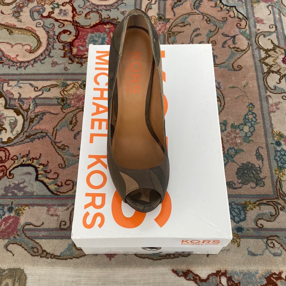 KORS Michael Kors pumps high heels